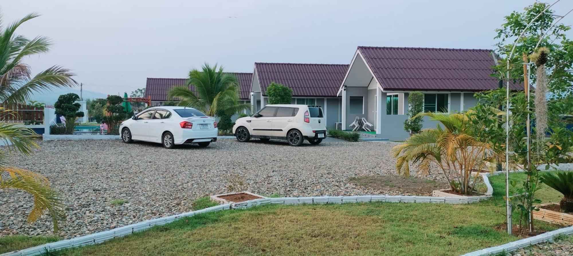 Poonsap Homestay Nan Exterior photo