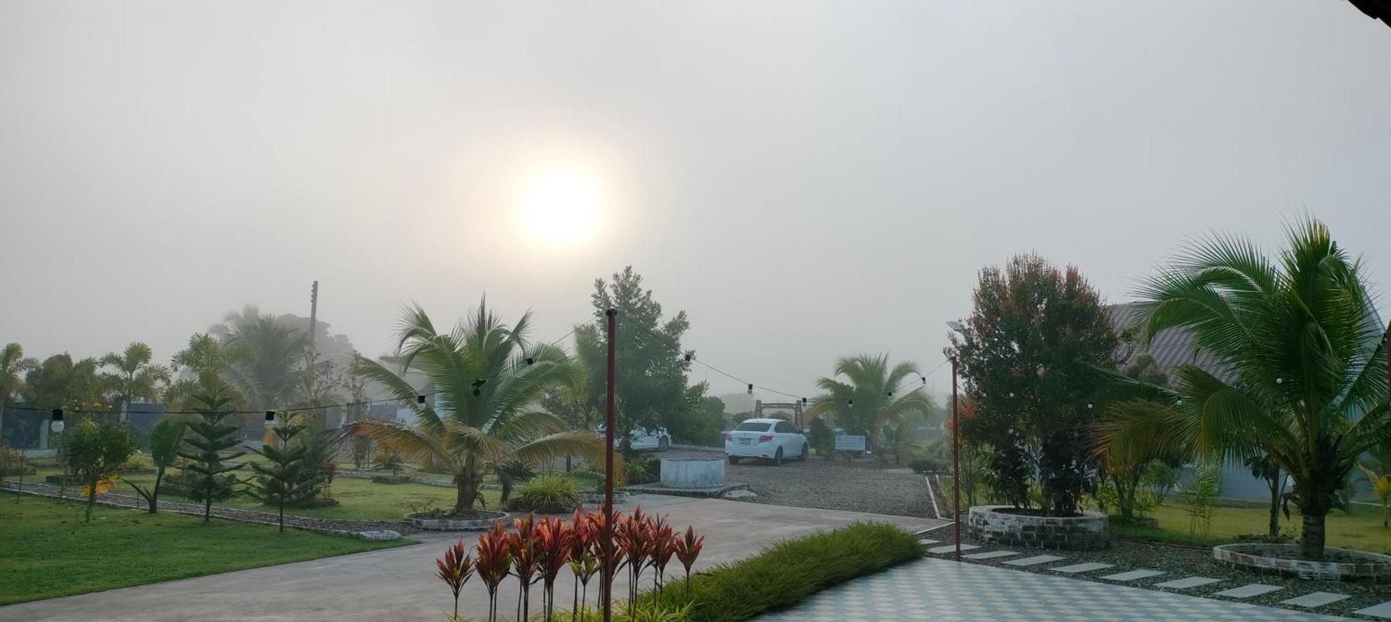 Poonsap Homestay Nan Exterior photo