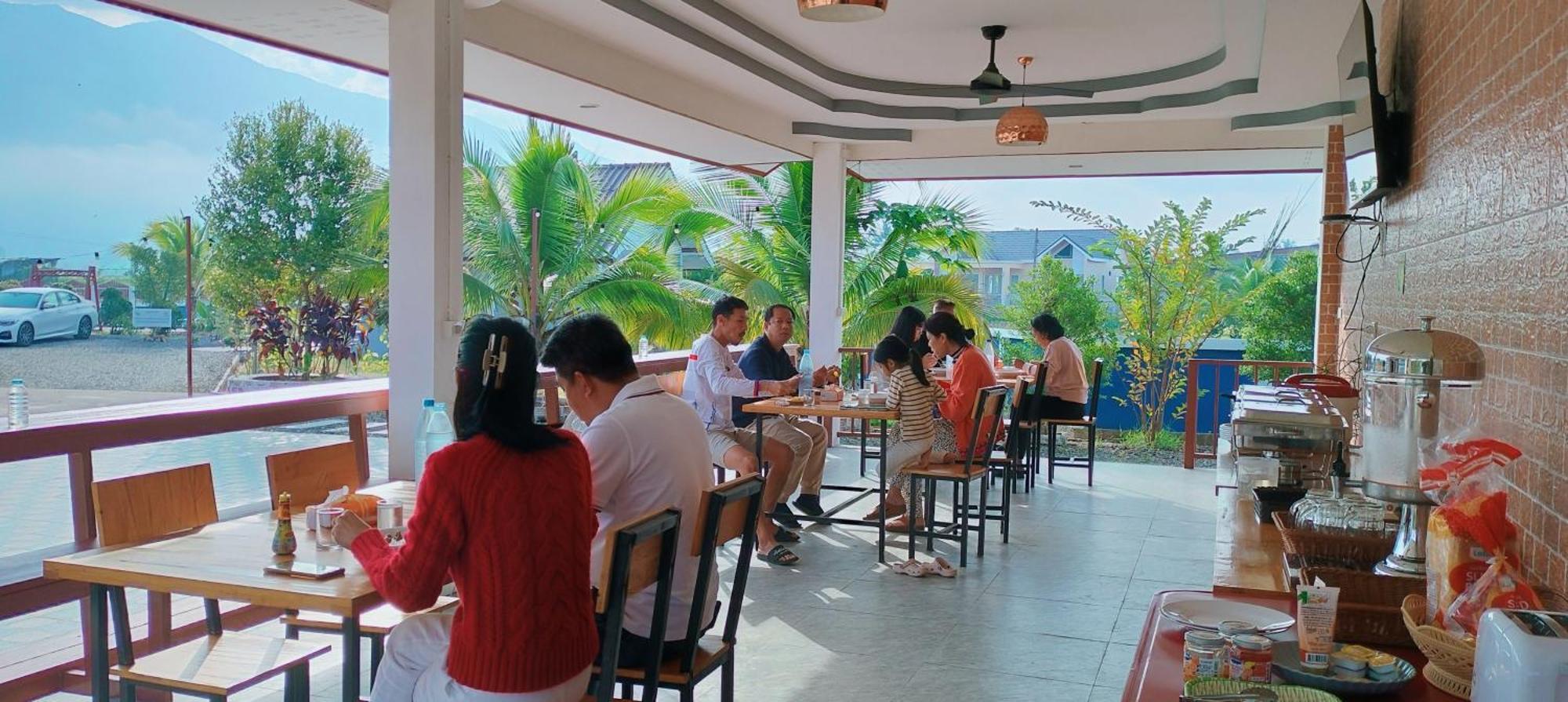 Poonsap Homestay Nan Exterior photo